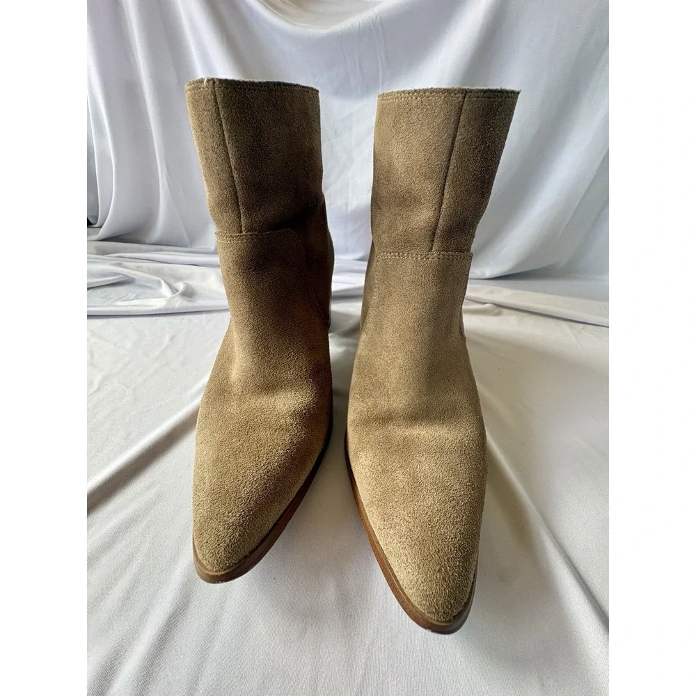 Saks Fifth Avenue Tan‎ Suede Ankle Boots Block Heel Pointed Toe Size 7M / 37